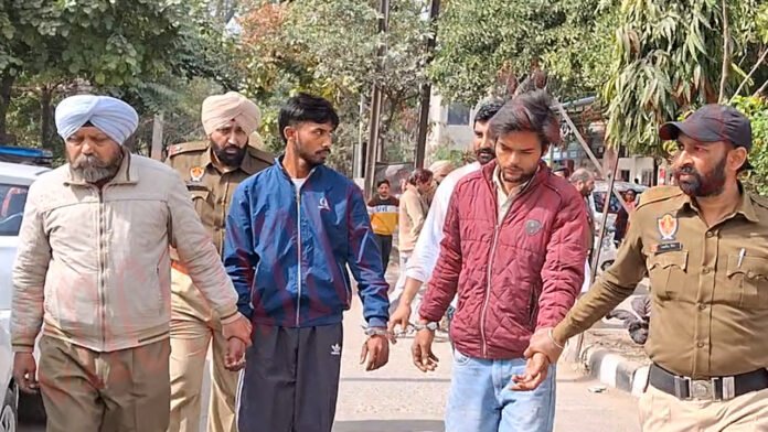 Punjab News: पुलिस हिरासत से आरोपियों ने की भागने की कोशिश, देखें वीडियो