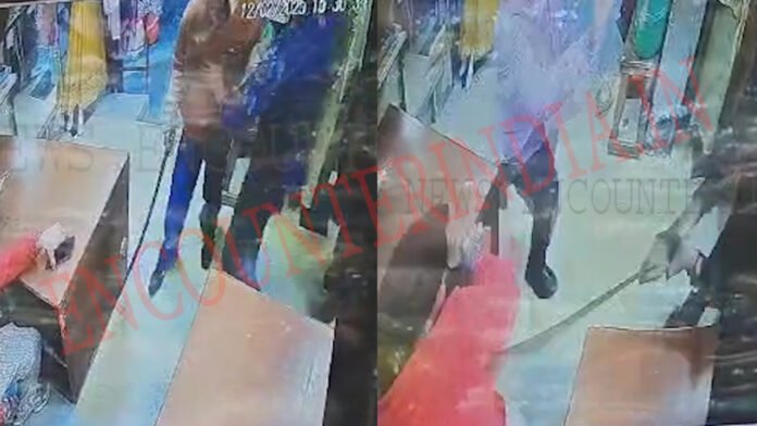 Jalandhar News: Sahaj Garments में हुई हमले की CCTV आई सामने