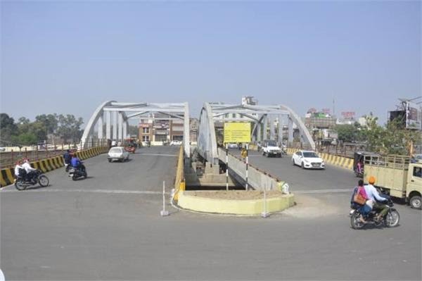 2025_10image_17_39_070971285mjhtcopy-ll