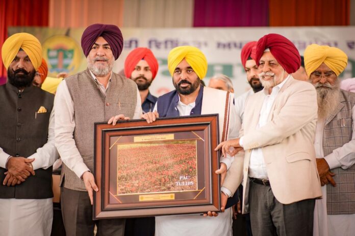 ਪੰਜਾਬ ਦੇ ਮੁੱਖ ਮੰਤਰੀ ਭਗਵੰਤ ਸਿੰਘ ਮਾਨ 20 ਮਾਰਚ 2026 ਨੂੰ ਲੁਧਿਆਣਾ ਵਿਖੇ ਪੰਜਾਬ ਖੇਤੀਬਾੜੀ ਯੂਨੀਵਰਸਿਟੀ ਵਿੱਚ ਰਾਜ ਪੱਧਰੀ ਕਿਸਾਨ ਮੇਲੇ ਨੂੰ ਸੰਬੋਧਨ ਕਰਦੇ ਹੋਏ