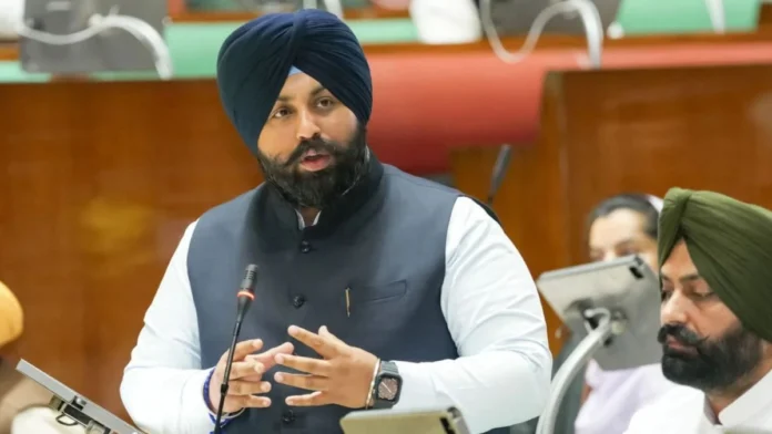 NITI Aayog ਸਿੱਖਿਆ ਰਿਪੋਰਟ 2026 ਦੀਆਂ ਉਪਲਬਧੀਆਂ ਬਾਰੇ ਜਾਣਕਾਰੀ ਦਿੰਦੇ ਸਿੱਖਿਆ ਮੰਤਰੀ ਹਰਜੋਤ ਸਿੰਘ ਬੈਂਸ