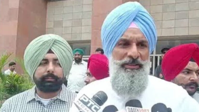 ਮੋਹਾਲੀ ਅਦਾਲਤ ਵਿੱਚ ਪੇਸ਼ ਹੋਣ ਮਗਰੋਂ ਮਜੀਠੀਆ ਦੇ ਤਿੱਖੇ ਨਿਸ਼ਾਨੇ, ਕਾਂਗਰਸ ਲੀਡਰਸ਼ਿਪ ਨੂੰ ਵੀ ਘੇਰਿਆ….