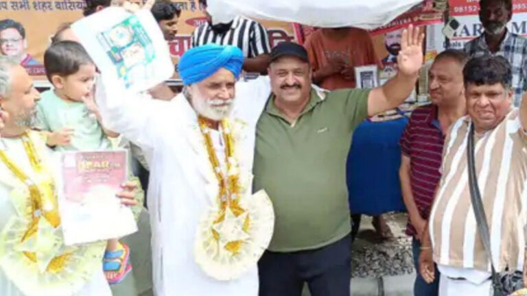 ਮੋਗਾ ਦੇ ਕਿਸਾਨ ਦੀ ਖੁੱਲ੍ਹੀ ਕਿਸਮਤ, ਪੰਜਾਬ ਸਟੇਟ ਡੀਅਰ ਬੰਪਰ ਲਾਟਰੀ ਦਾ ₹50 ਲੱਖ ਦਾ ਪਹਿਲਾ ਇਨਾਮ ਜਿੱਤਿਆ, ਇੱਕੋ ਹੀ ਦਿਨ ‘ਚ ਬਦਲੀ ਕਿਸਮਤ