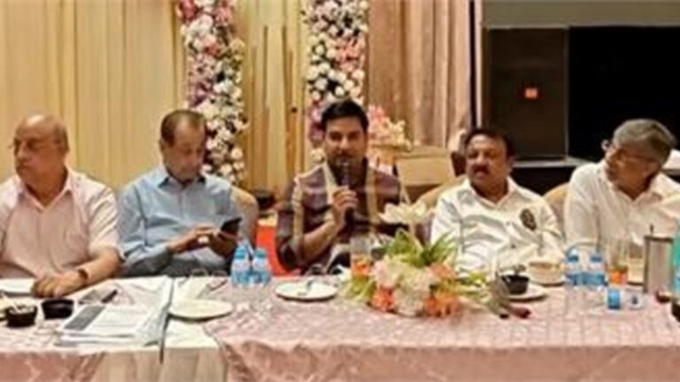 (Punjab Elections 2027) – 2027 ਦੀਆਂ ਚੋਣਾਂ ਦੀ ਵਪਾਰੀਆਂ ਨੇ ਵੀ ਖਿੱਚੀ ਤਿਆਰੀ, ਅੰਮ੍ਰਿਤਸਰ ਤੋਂ ਰੰਜਨ ਅਗਰਵਾਲ ਦੇ ਨਾਂ ਦਾ ਐਲਾਨ!