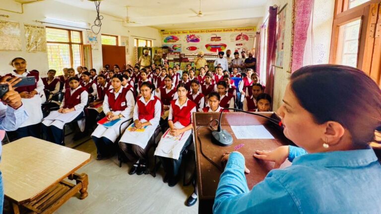 ਪੰਜਾਬ ਸਕੂਲ ਸਿੱਖਿਆ ਬੋਰਡ ਨੇ ਵਿਦਿਆਰਥੀਆਂ ਨੂੰ ਦਿੱਤੀ ਰਾਹਤ, ਦਾਖ਼ਲੇ ਅਤੇ ਰਜਿਸਟ੍ਰੇਸ਼ਨ ਦੀ ਮਿਆਦ 24 ਜੁਲਾਈ ਤੱਕ ਵਧਾਈ