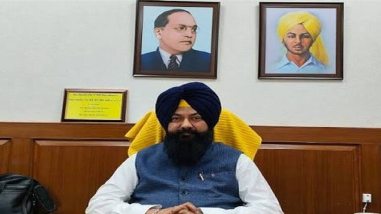 ਅਨੁਸੂਚਿਤ ਜਾਤੀਆਂ ਕਮਿਸ਼ਨ ਵੱਲੋਂ ਤਿੰਨ ਮਾਮਲਿਆਂ ਵਿੱਚ ਸੂ-ਮੋਟੋ ਨੋਟਿਸ ਜਾਰੀ