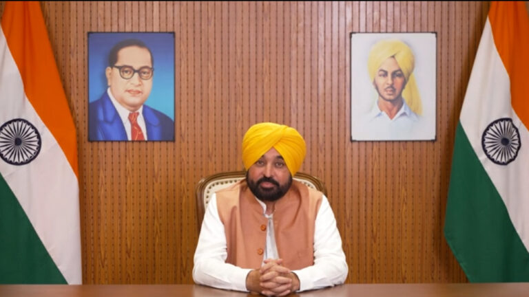 ‘ਲਾਸ਼ਾਂ ’ਤੇ ਸਿਆਸਤ ਨਾ ਕਰੋ, ਪੁਰਾਣੇ ਸਮੇਂ ਦਾ ਹਿਸਾਬ ਦਿਓ’, ਅਮਿਤ ਸ਼ਾਹ ਨੂੰ ਭਗਵੰਤ ਮਾਨ ਨੇ ਘੇਰਿਆ